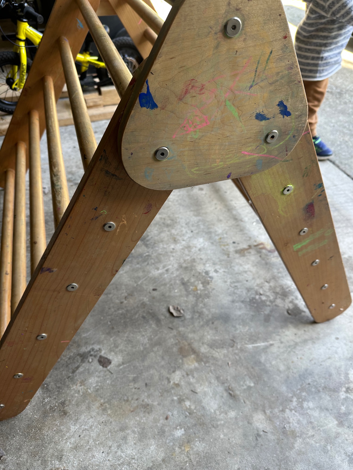 Large Maple wood Pikler Triangle
