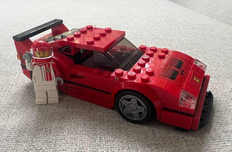 Lego F40 Car - Thumbnail 4